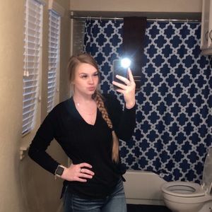 Meet your Posher, Hailey